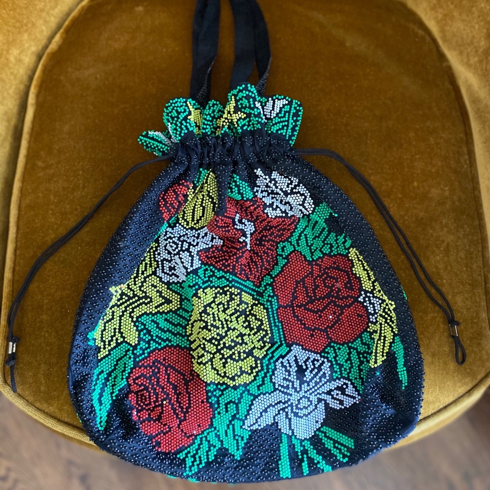 Vintage Beaded Drawstring Bag !